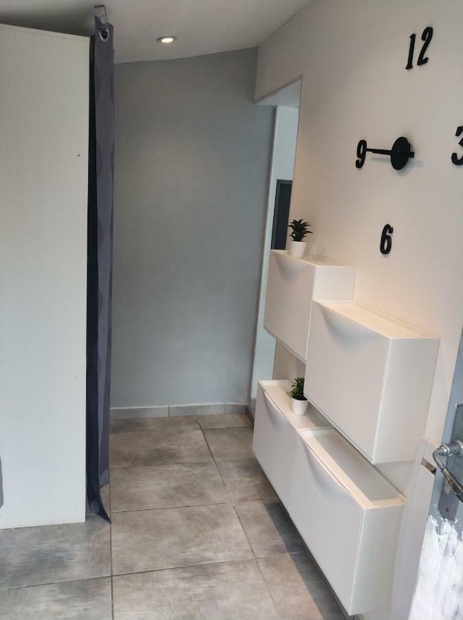LOVE Suites&SPA Le Loft avec Jacuzzi privatif Médis Extérieur photo